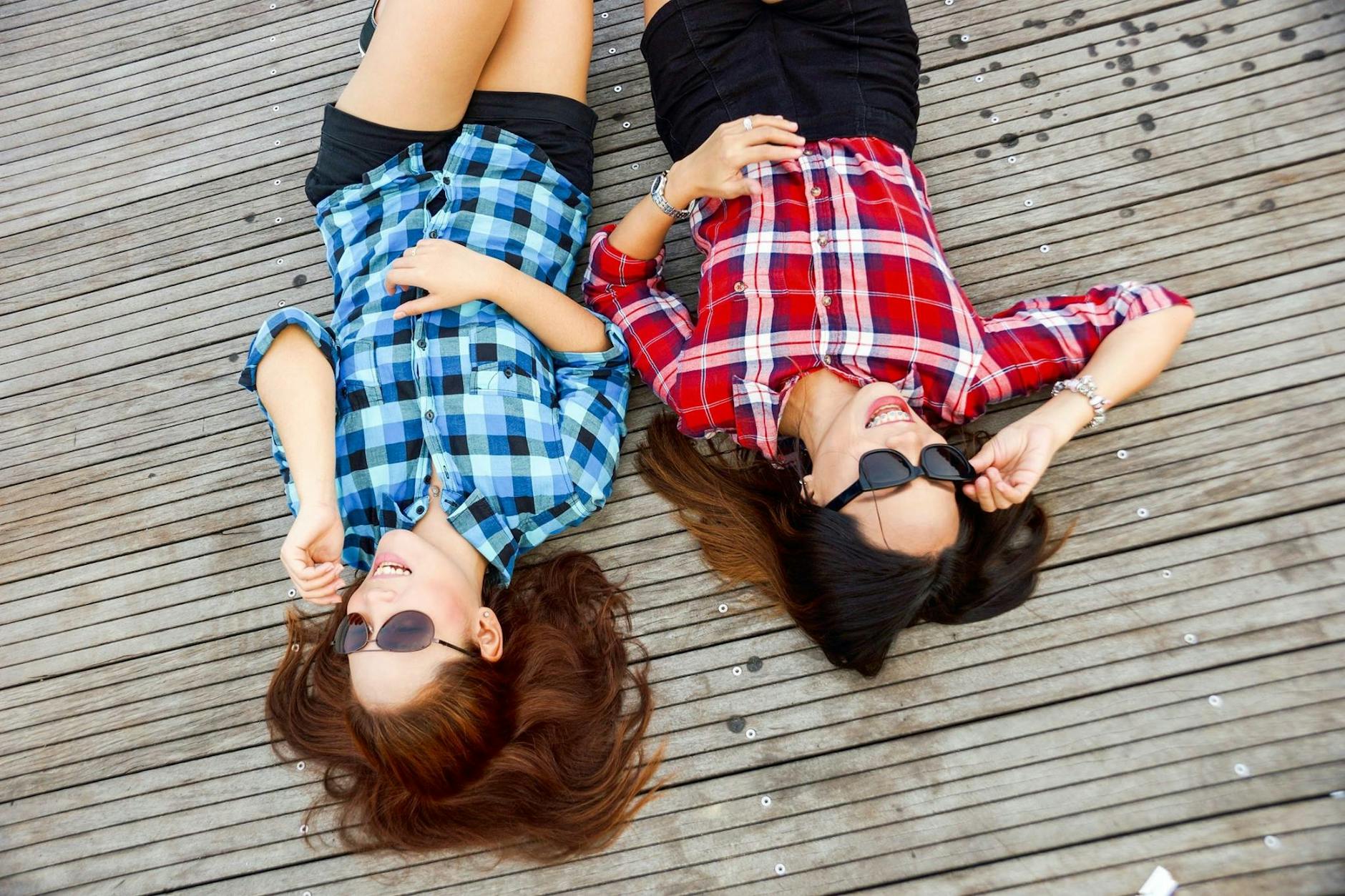 The Complexities of Long-Lasting Friendship and Life in Firefly Lane (Novel)
